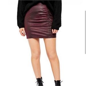 Free People Rumi Rouched Mini Skirt 👑